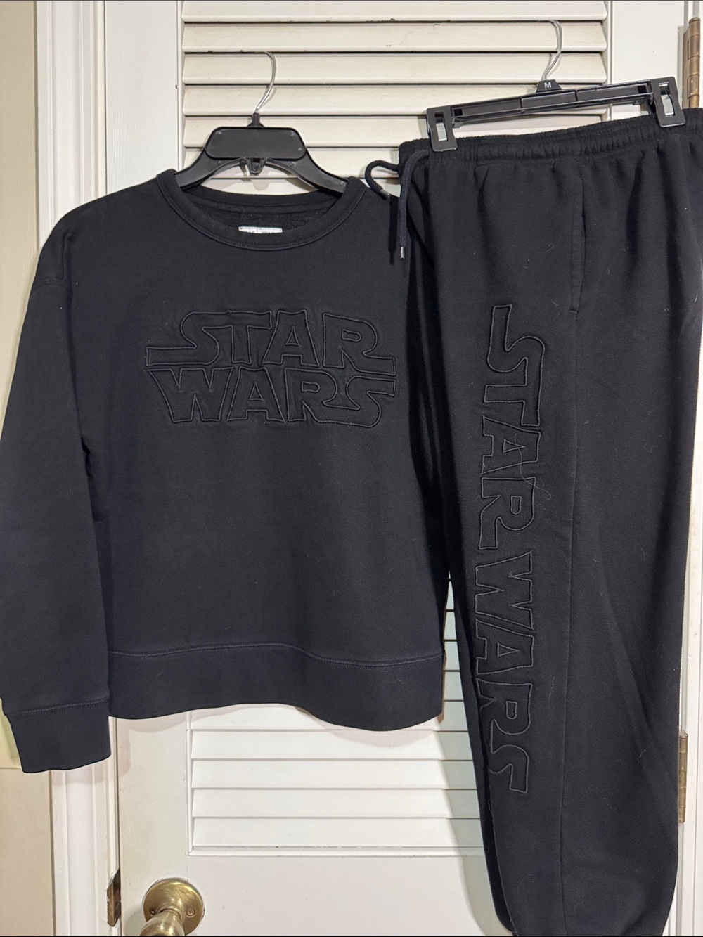 GAP Kids Black Star Wars Embroidered Sweatshirt & Jogger Set. Limited Edition.